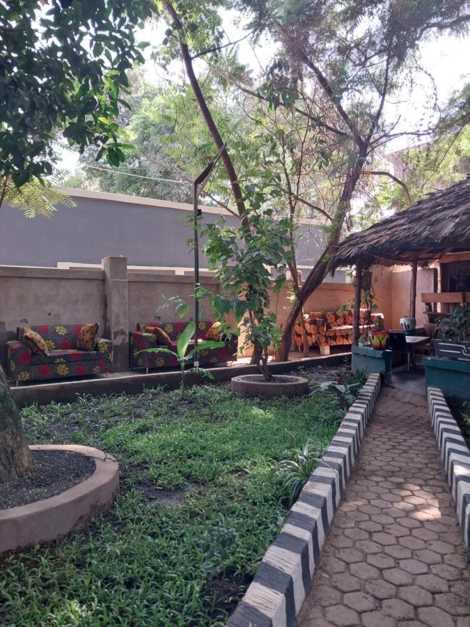Green Garden Guest House 阿鲁沙 外观 照片