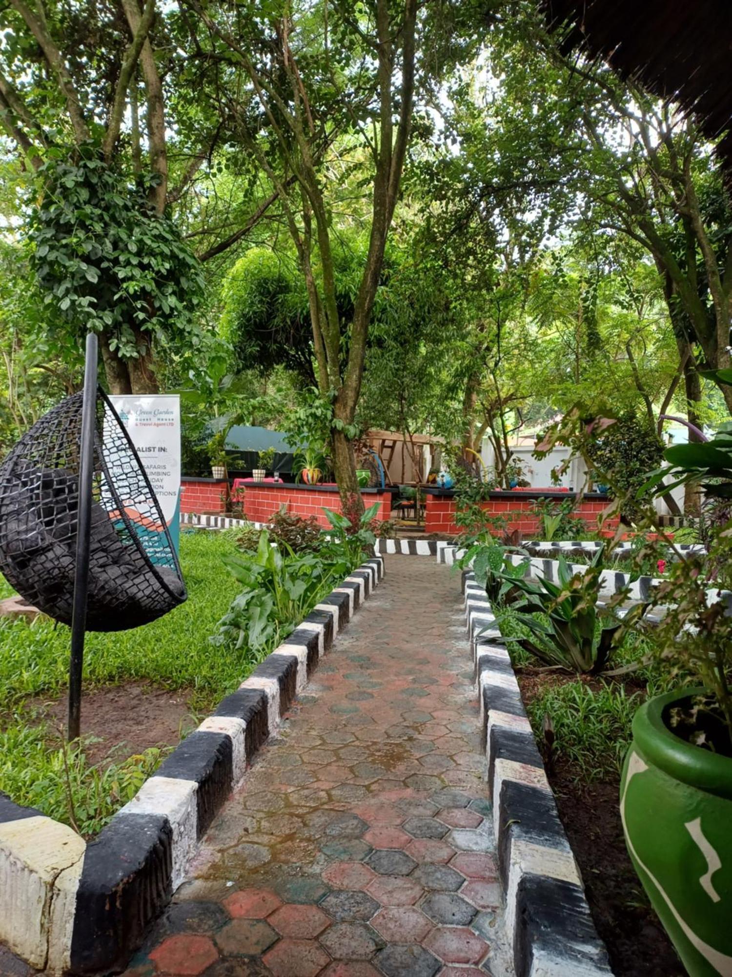Green Garden Guest House 阿鲁沙 外观 照片